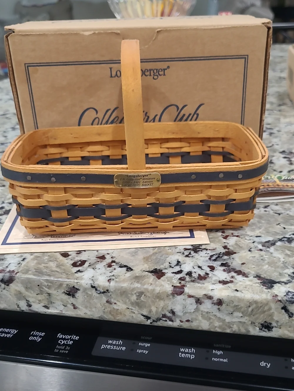 Longaberger J.W. Collection Miniature Gathering Basket 2000- 2001 W/box